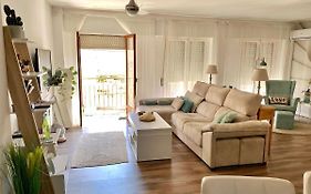 Centrico ,Moderno Y Confortable Apartament